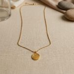 Colar Húngaro Medalha de São Bento Dourado